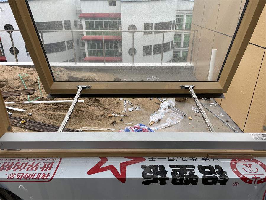 双链开窗器